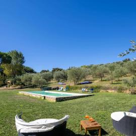 Charming Tuscan Tower with Private Pool