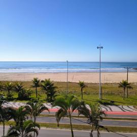 apartamento de frente para o mar