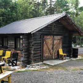 Le Shed - 2 personnes – hotel w mieście Saint-Siméon