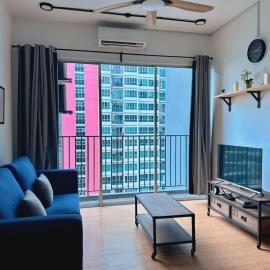 Relax & Recharge in 3BR condo at The Zizz, hotell i Petaling Jaya