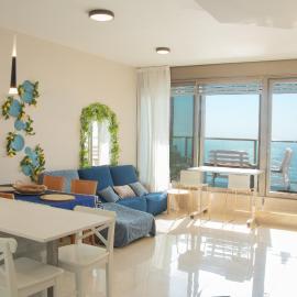 Beachfront Bliss 3 bedroom Privacy