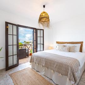 Wonderful holiday home with seaview and jacuzzi