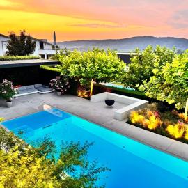 Paradisio Poolsuite Sundeck in Bodman am Bodensee, מלון בבודמן-לודוויגסהפן