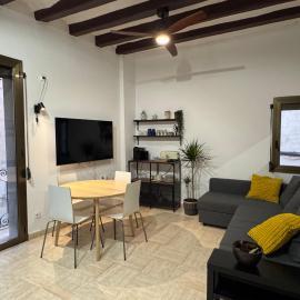 Apartament al centre històric - Mallerenga, hotel in Sant Joan de les Abadesses
