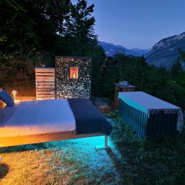 Nuit insolite - Au Jardin des Etoiles - Diogne - Crans-Montana, hotel v destinácii Crans-Montana