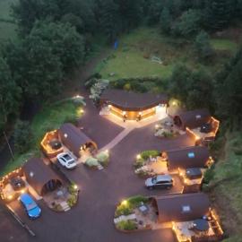 Gortin Glen Glamping, viešbutis mieste Oma