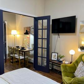 Cozy Studio Staycation - Brooklyn close to Train stations