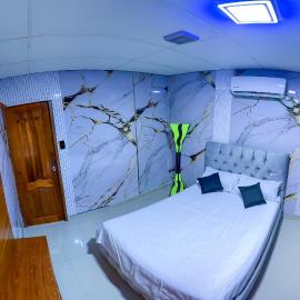 Descubre el Paraíso en Isla Isabela Apartamento a un Paso de la Playa, hotel en Puerto Villamil