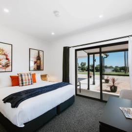 Waratah Suite - Experience Cosy Country Charm, hotel in Mudgee