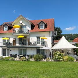 Pension Ritzer, hotel a Pleinfeld