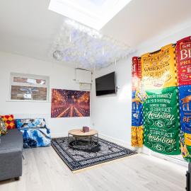 The Grand Hogwarts Suite A Magical Experience, hotel in Leavesden Green