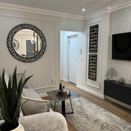 Silver Apartment