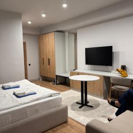 Радуга Вест, hotel in Kosh-Kël'
