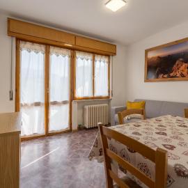 Dolomitihouse FAGHER, hotel in Fiera di Primiero