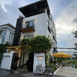 you and me Homestay