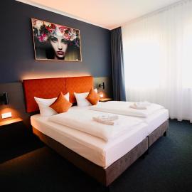 Arthotel Ambassador Wiesbaden - FREE PARKING, hotel u Visbadenu