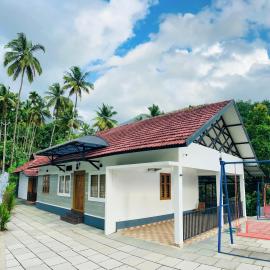 Vayalil Homestay, hotel in Karuvārakundu