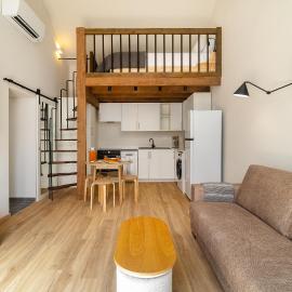 WHome Relaxed Stay in Central Oeiras、オエイラスのホテル