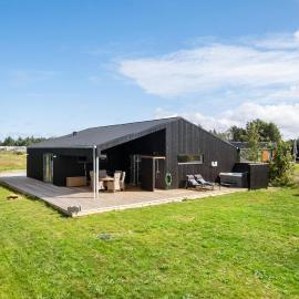 Gorgeous Home In Saltum With Wifi, hotel em Saltum