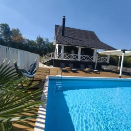 Moje srećno mesto, hotelli kohteessa Arandjelovac