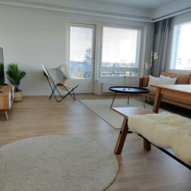 Central and Spacious Apartment for 3 with Sauna – hotel w mieście Oulu