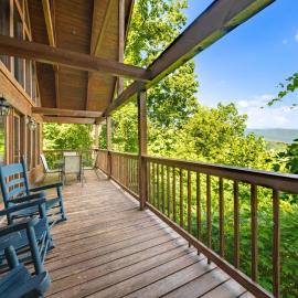 Mountain View Cabin with Hot Tub, Fire Pit & Deck