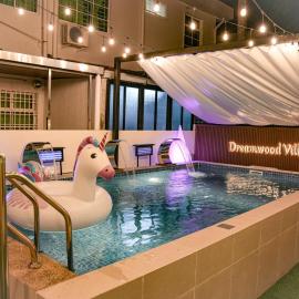 Dreamwood Villa Sakeh, hotel i Muar