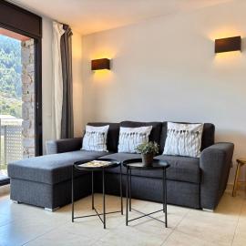 Balcón y vistas en Ransol, parking y wifi I AndStay