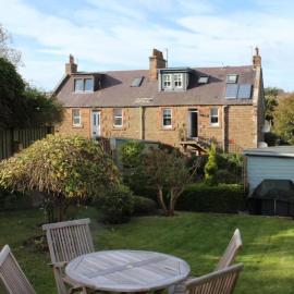 3 Bed Cottage, Melrose-Log Burner and Eildon Views, hotel sa Melrose