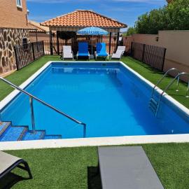 Casa rural Brisa de Toledo, hotel sa Cobisa