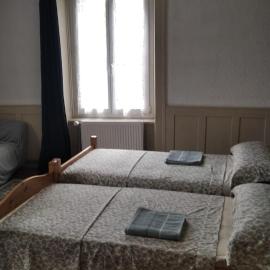 Chambre 3 a louer à Bienne, hotel in Biel