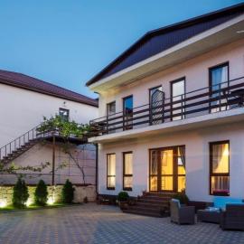 Gelati apart hotel, hotel u gradu Kutaisi