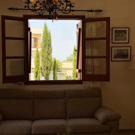 Villa Saint George - Stone Costa, ξενοδοχείο στον Κάθηκα