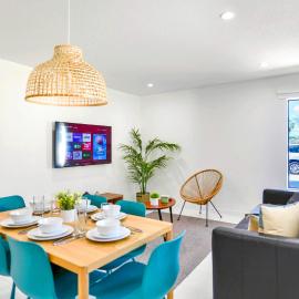 Stunning 3-Bedroom Duplex with Free Parking – hotel w Miami