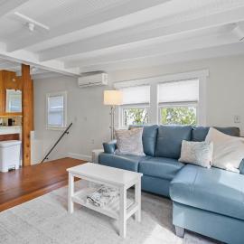 Historic & Stylish 1-Bedroom Apartment in the Heart of Downtown Fort Pierce