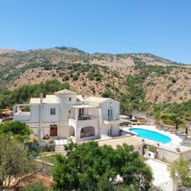 Villa Mylos
