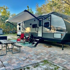 Family Friendly Camping in Crystal River, hotel em Crystal River