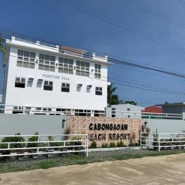Cabongaoan Beach Resort, hotel 