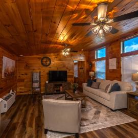 Rustic Mt Sterling Cabin1 Near Downtown Pets OK, hotell i Mount Sterling