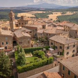 Casa Nobile - Luxury Villa in Val D'Orcia - Authentic Tuscany Living