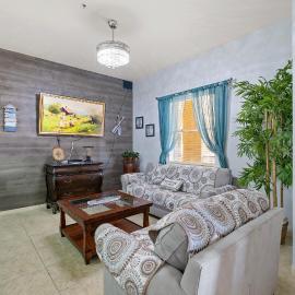 cozy & spacious condo 10min walk to beach, hotel in South Padre Island