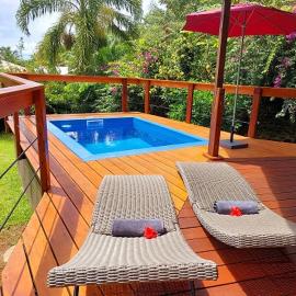 Villa Nina: Taputapuapea şehrinde bir otel