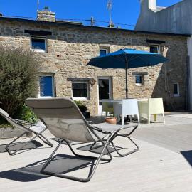 Maison pleine de charme à 100m de la plage, hotel v mestu Arzon