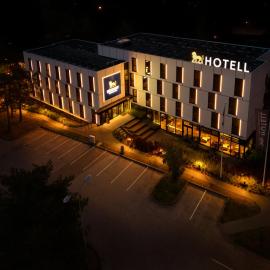 Hessnery Hotel Tallinn, hotel en Tallin