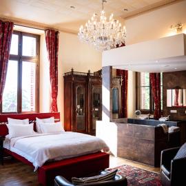 Château de la Grange Fort, hotel Issoire-ban