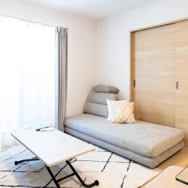 AMP FLAT Yoshizuka, hotelli kohteessa Hakata