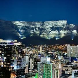 Urban Elephant 16 On Bree โรงแรมในเคปทาวน์