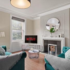 Georgian Apartment In Yorkshire - Parking