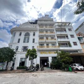 Royal Hotel, hotel Móng Cái városában