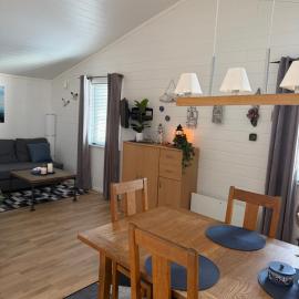 Strand 18b, hotel in Grebbestad